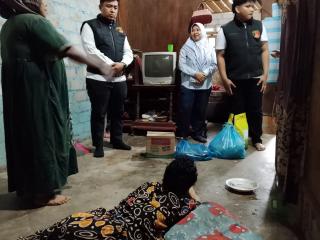 Sentuhan Humanis di Tengah Kerasnya Hidup: Polsek Tapung Hulu Ketuk Pintu Rumah Yatim Piatu Disabili