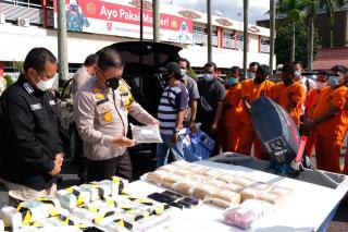 Dalam 9 Hari:94 KG Sabu,22 Ribu Ekastasi,1 Unit Speedboad 60 PK,15 HP,Mobil dan Motor Serta 11 TSK D