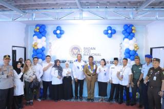 Kapolres Kampar Hadiri Peninjauan Dapur MBG oleh Tenaga Ahli Deputi KSP RI - MOU BUMDES di Siberuang