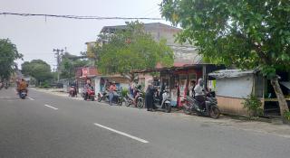 Pertalite Langka Lagi di Pulau Bengkalis, Anak Sekolah Terpaksa Tak Berangkat
