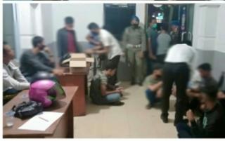 Satpol PP Kota Pekanbaru Razia Hotel dan Wisma,44 Pasangan Muda,Mudi Diamankan