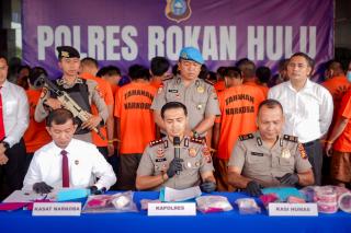 Polres Rohul Ungkap 1,03 Kilogram Sabu dan 246 Pil Ekstasi, Seorang Diduga Bandar Ditangkap