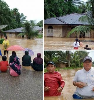 Ratusan Rumah Penduduk Dilanda Banjir Di Desa Pawan Rokan Hulu