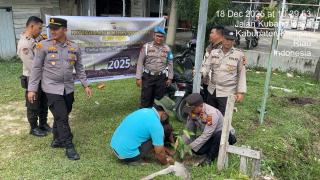 Polsek Tambang Tebar Kepedulian Lewat Green Policing dalam rangka Naturu 2025