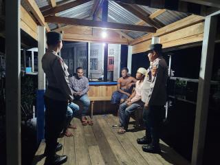 Demi Tercapainya Pemilu Damai 14 Februari 2024,Kapolsek Concong Patroli Malam Hari