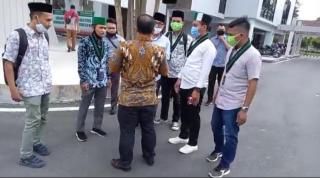 Warga Dumai Mencari Keadilan Ke Kejati Riau Didampingi Oleh BADKO HMI Riau-Kepri