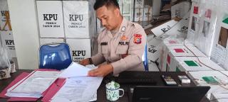 Selain PAM Logistik Pemilu, Bripka Rikson Purba Nyambi Melayani Masyarakat