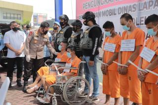 Hanya 4 Hari,Tim Jatanras Ditreskrimum Polda Riau,Ringkus 8 Pembakar Mobil Dinas Lapas Kelas II Peka