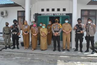 Kapolresta Cek Pendistribusian Vaksin Covid-19 di Gudang Logistik Kesehatan