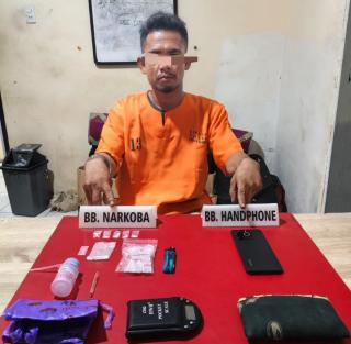 Satresnarkoba Polres Kampar Tangkap Warga Ridan Permai, Sita 5 Paket Sabu-Sabu