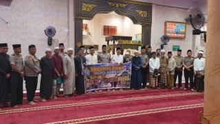 Wujud Polisi Bersama Masyarakat, Kapolres Kampar Pimpin Sholat Subuh Keliling di Bangkinang Kota