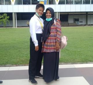 Anak Buruh Cuci Asal Kampar Lolos Mengikuti Pendidikan Bintara Polwan Tahun 2020