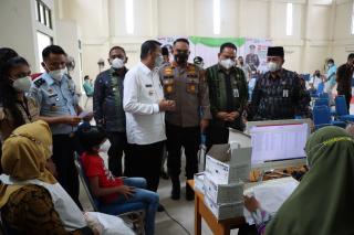 Jelang Idul Fitri 1443 H,Polresta Pekanbaru Gelar 1 Juta Vaksin Bersama PWNU