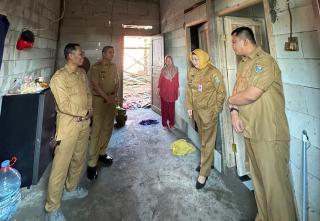 Wabup Intan Tinjau Perbaikan RTLH di Matagara, Tegaskan Percepatan Program
