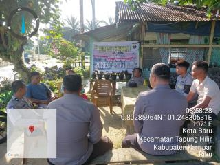 Jumat Curhat di Desa Kota Garo, Polsek Tapung Hilir Dengarkan Keluhan Masyarakat dan Berikan Solusi