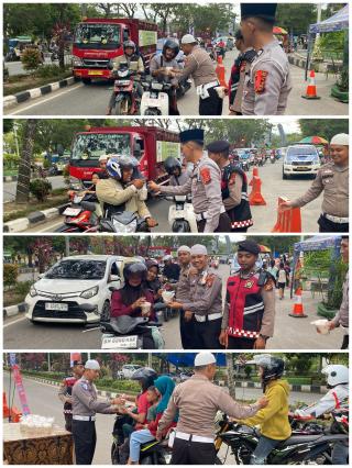 Kegiatan Positif Sat Lantas Polres Rohul: Berbagi Kemuliaan Di Bulan Ramadhan