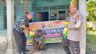 Jumat Berkah Polsek Kampar Kiri Hadir di Tengah Warga, Bagi Beras Ringankan Beban Ekonomi Dua Desa