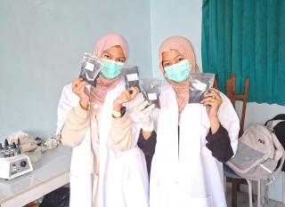 Siswa MAN Insan Cendekia Siak Asal Bengkalis Sulap Limbah Cangkang Sawit Jadi Filter Anti‑Asap Kar