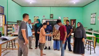 Viral Di Bully Siswa SMPN 8 Medang Kampai Kota Dumai.Ternyata Bukan DiBully, tapi perkelahian.