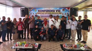 Kasi Humas Polres Kampar Hadiri Konferensi VIII PWI Kabupaten Kampar 