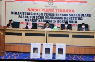 H.Sukiman-H.Indra Gunawan Unggul,KPU Gelar Rapat Pleno Dalam Perolehan Suara