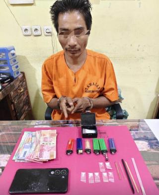 Polsek Siak Hulu Tangkap Warga Desa Kapau Jaya, Sita 1,20 Gram Sabu-sabu