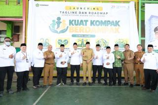 Wali Kota Bekasi Serahkan Hibah Aset Daerah Senilai Rp2,7M, Untuk Memaksimalkan Operasional Kemenag 