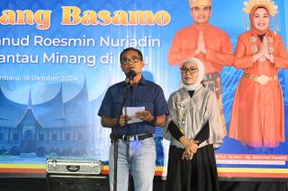 Meriah, Keluarga Besar Perantau Minang Riau Gelar Pesta Rakyat Badendang Basamo di Lanud Roesmin Nur