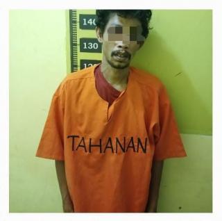 Nekat! Curi Sarang Burung Walet Anggota Polisi Pelaku di Hajar Massa