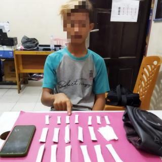 Resnarkoba Polres Kampar Tangkap Seorang Pengedar Daun Ganja Kering dan Seorang Lagi DPO