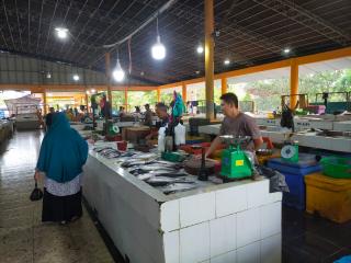 Pasar Terubuk yang Kian Lengang, Cermin Lesunya Ekonomi Bengkalis