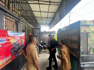 Sat Reskrim Polres Kampar Pastikan Minyakita di Bangkinang Sesuai Standar