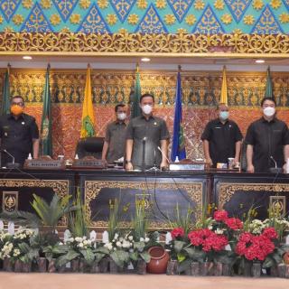 Agung Nugroho Pimpin Rapat Paripurna Didampingi Wakil Hardianto