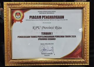 KPU Riau Terima Lagi Penghargaan Terbaik 1 Dari KPU RI