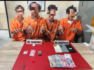Polsek Perhentian Raja Tangkap 4 Pelaku Narkoba di Desa Hangtuah
