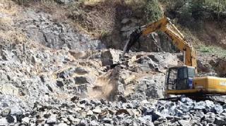 Agresifnya aktivitas Tambang Batu dan tanah ditanjung Jabung Barat, memperkaya Pribadi atau PAD?