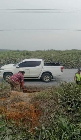 Bendera Merah-Putih Petani Dicuri PT.Agrowiyana Sebagai Bukti Tidak Menghargai