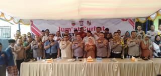 Polresta Pekanbaru,Kembali Mengadakan,Jum,at Barokah,Di Kelurahan Tanah Datar KecamatanÂ Pekanbaru 