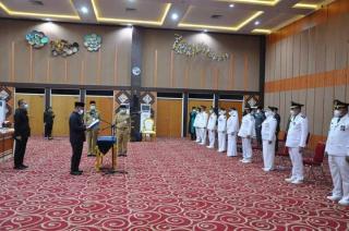 Sekdako Pekanbaru Lantik 12 Camat dan 3 Sekcam