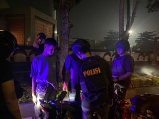 Jaga Malam Tetap Tenang, Tim URC Raga Polres Kampar Patroli Sisir Titik Keramaian — Nihil Gangguan