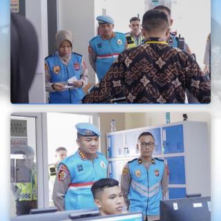 Panda Polda Sumbar Melaksanakan UJI _Computer Assisted Test_ (CAT) Komputer Penerimaan Bintara Polri