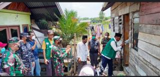 Kyai Said Agil Siradj Dan Waketum DPP Santani NU Bantu Bedah Rumah Senilai 15 Juta