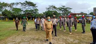 Bupati Kampar Didampingi Kapolres dan Forkopimda Pimpin Apel Kesiapsiagaan Bencana Banjir dan Tanah 