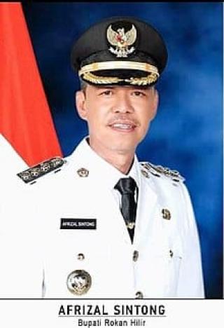Komitmen Bupati Rohil Afrizal Sintong: Siapkan Generasi Muda Terlatih & Profesional