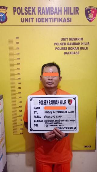 Polsek Rambah Hilir Berhasil Ungkap Tindak Pidana Penggelapan Sepeda Motor Di Simpang Kumu