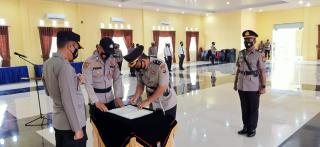 Kapolres Kampar Pimpin Upacara Sertijab Kapolsek Siak Hulu