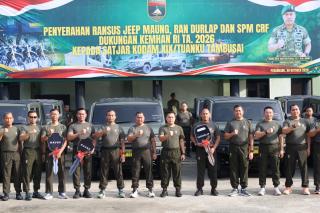 Pangdam XIX/Tuanku Tambusai Serahkan Kendaraan Dinas, Perkuat Kesiapan Operasional Satuan