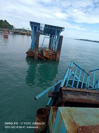 Roboh Nya Pelabuhan Apung Jagoh,Faktor Alam Jangan Dijadikan Alasan