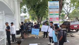 Komando Jambi Kembali Aksi, Tuntut Penyelesaian Kasus Suap APBD Provinsi Jambi TA 2017