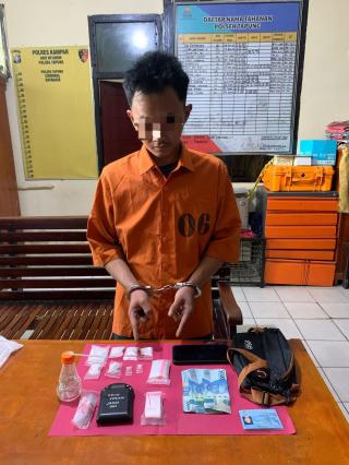 Polsek Tapung Ringkus Pengedar Sabu di Desa Sari Galuh, Amankan 39,32 Gram Barang Bukti!